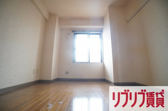 ラフィネ西都賀の寝室