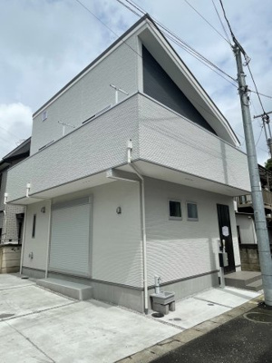 【外観】 | 仲介手数料無料　多摩市一ノ宮新築戸建て | きれいな外観です