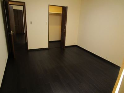 【洋室】 | 市川大野駅前ビル | 洋室７．５帖