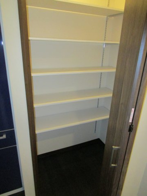 【キッチン】 | 市川大野駅前ビル | キッチンパントリー