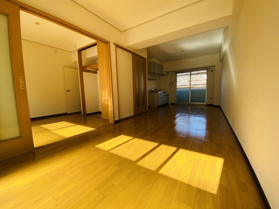 【居間・リビング】 | サンパレス大神