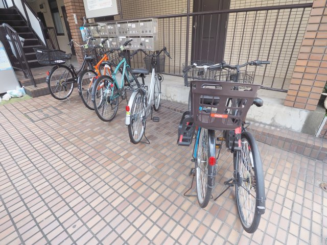 メゾンベレーゼ並木のその他共用部分