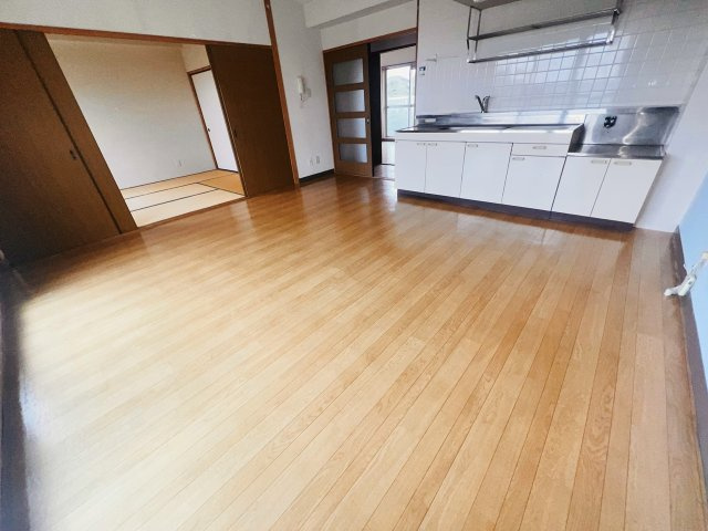 ファミールマンション広川の居間・リビング