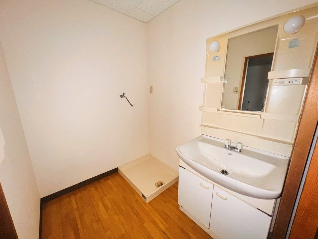 ファミールマンション広川の洗面所