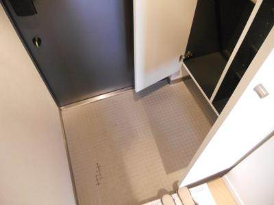 アーバンフラッツ四条西洞院（旧エスティメゾン四条西洞院）の玄関|下駄箱