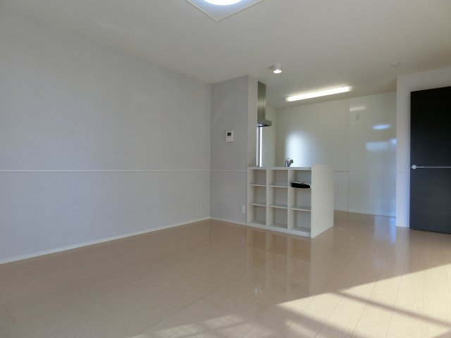 オレンジコートの居間・リビング