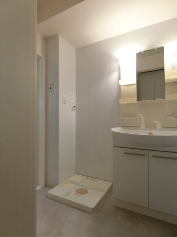 オレンジコートの洗面所