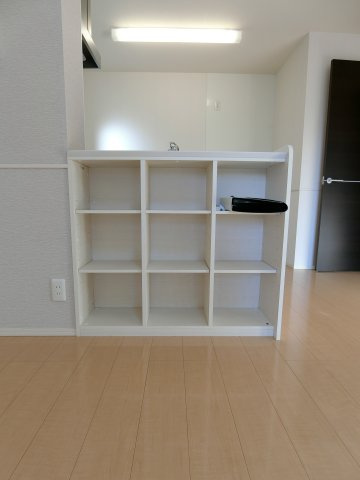 オレンジコートの収納