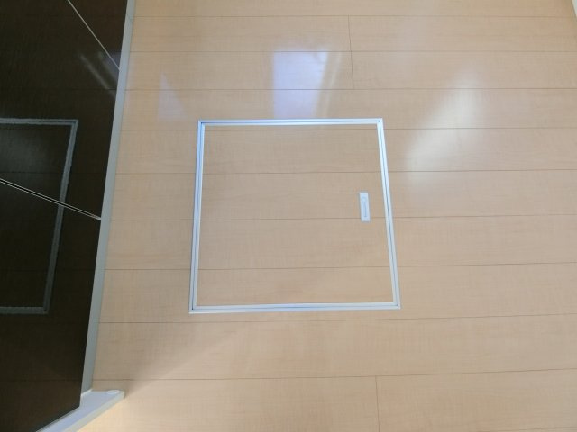 オレンジコートの収納