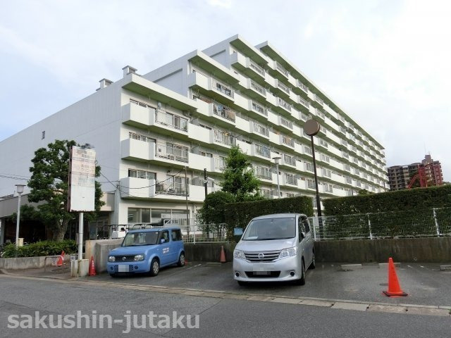 幕張グリーンハイツの外観|幕張グリーンハイツ　幕張駅徒歩５分の立地　生活施設充実　２２５戸の大規模マンション　