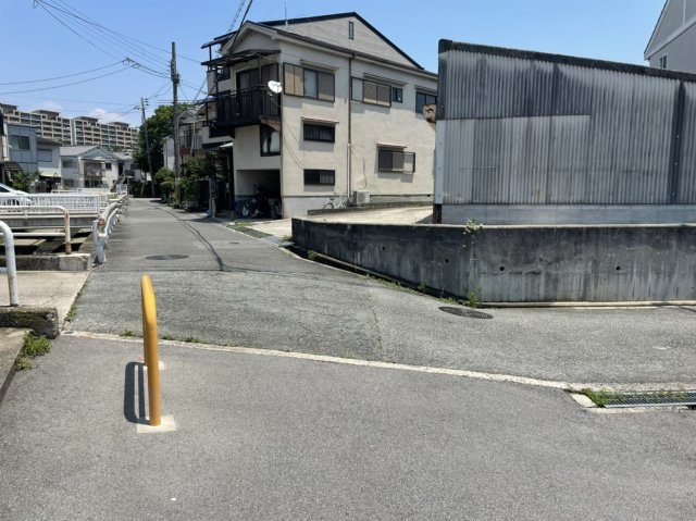 ＦｒｅｅＬｉｆｅ久々知8　3号地の前面道路含む現地写真