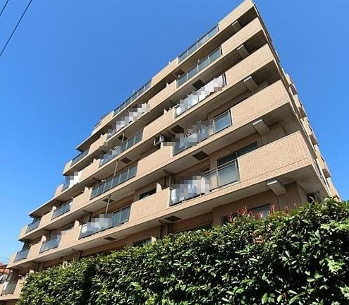 エクラン川崎大師　（川崎区藤崎2丁目）の外観|物件の外観です　エクラン川崎大師　新規フルリノベーション　最寄り駅まで平坦　角住戸　エアコン設置　3LDK　1995年1月 築　京急大師線「鈴木町」歩16分　