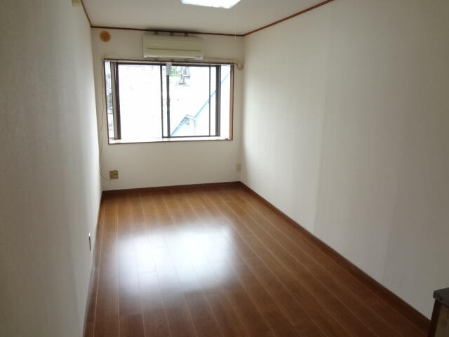 洋室６帖