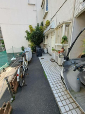 自転車・大型バイク駐輪可