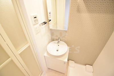 【独立洗面台】 | エスリード大阪梅田WEST | 独立洗面台で身支度をすべて済ませてしまいましょう