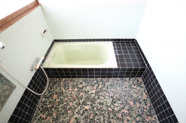 荒木町平屋一戸建【キャッシュバック対象】の浴室