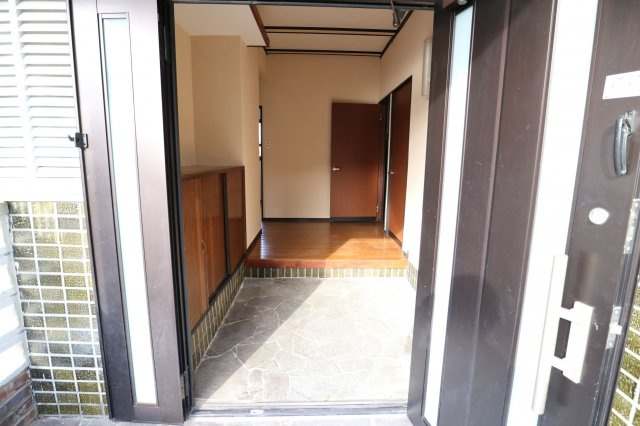 荒木町平屋一戸建【キャッシュバック対象】の玄関