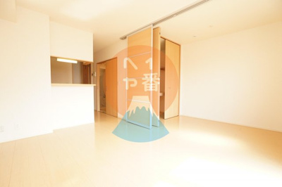 【居間・リビング】 | スリーエイト扇 | LDK9.75帖のお部屋