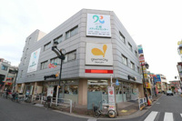 グルメシティ京成小岩店まで916m