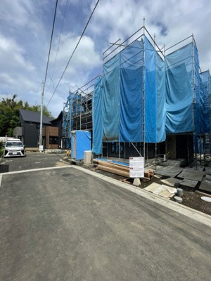 【前面道路含む現地写真】 | 日野市川辺堀之内新築戸建て５棟（残り２棟）　4号棟