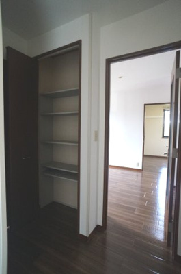 【収納】 | フレグランスクレールD | 廊下収納