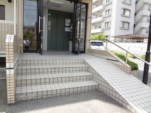 【エントランス】 | サンセール博多南Ⅰ