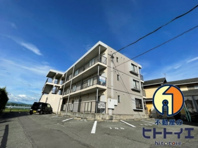 パールハイムⅡの駐車場