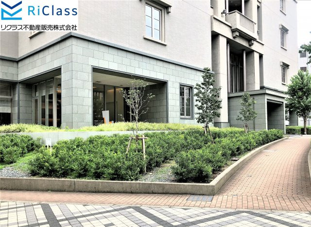 D’グラフォート神戸三宮タワーの外観|外観は落ち着いています