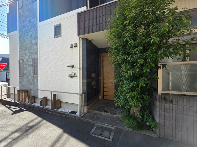 【エントランス】 | ルーブル国分寺