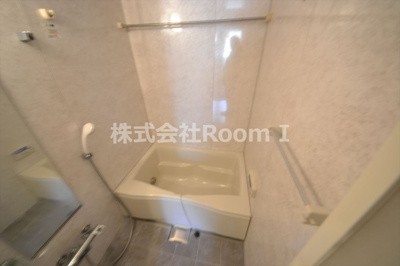 【浴室】 | アーバンフラッツ瓦町（旧エスティメゾン瓦町） | 日々の暮らしに欠かせないお風呂です