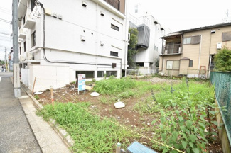 【外観】 | 現地見学や資料請求などお気軽にお問合わせ下さい。
周辺環境とあわせて現地ご案内致します。