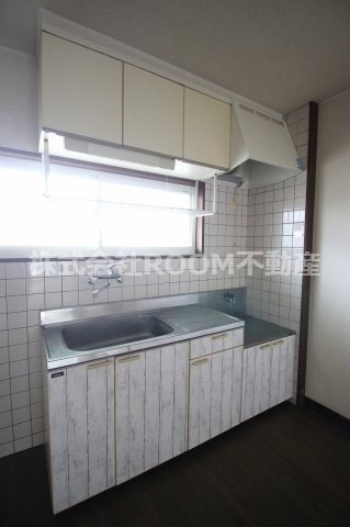 エクセレントハイツのキッチン|お料理しやすいキッチンです