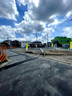 【前面道路含む現地写真】 | 仲介手数料無料　府中市住吉町3丁目新築戸建て4棟　4号棟