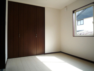 【洋室】 | ＢＯＲＯＮ３