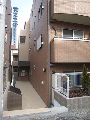 【エントランス】 | アムロゼッタ四ツ谷