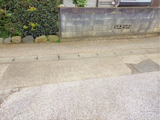 【前面道路含む現地写真】 | 三浦市初声町和田　一戸建 | 前面道路含む現地写真です