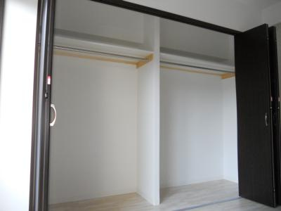 Shining壬生離宮（シャイニング壬生離宮）の収納|大型クローゼット