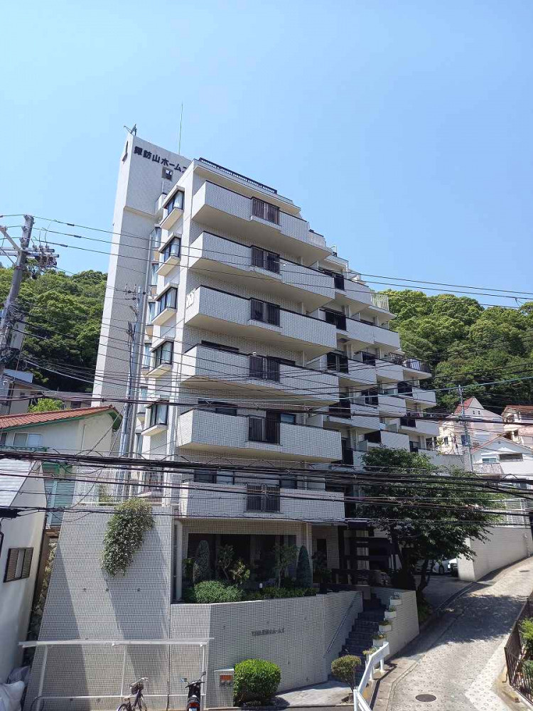 藤和諏訪山ホームズの外観|外観です