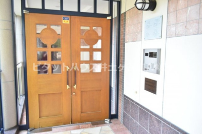 【エントランス】 | 山手町ハイム