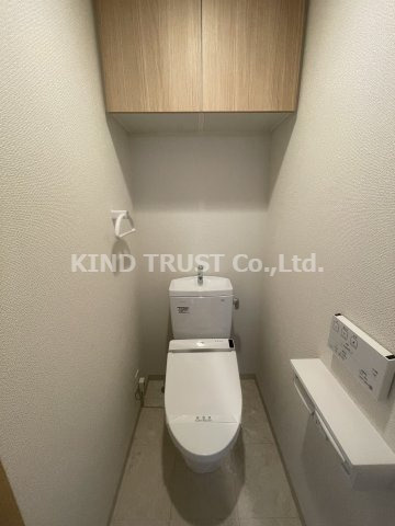 アミティエ扇町リアンのトイレ|落ち着いた色調のトイレです