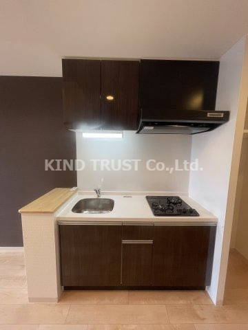 アミティエ扇町リアンのキッチン|コンパクトなキッチンで掃除もラクラク