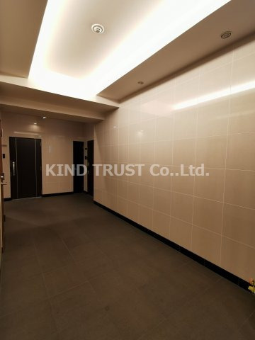 アミティエ扇町リアンのロビー|ゆとりのあるロビーです