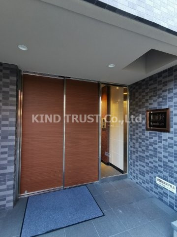 アミティエ扇町リアンのエントランス|落ち着いたエントランスです