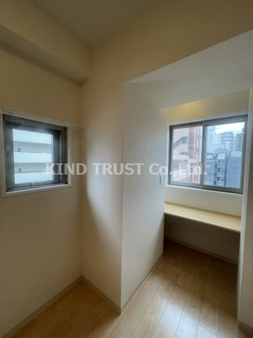 アミティエ扇町リアンの内装|明るい室内です