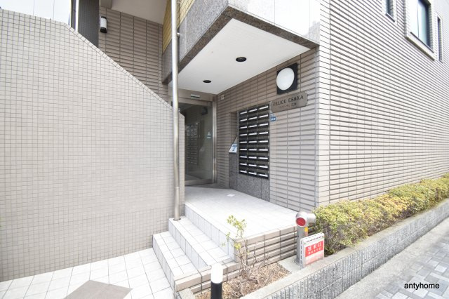 フェリーチェ江坂マンション　仲介手数料無料のエントランス
