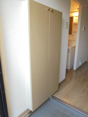 【玄関】 | ひまわりハイツ | シューズボックス付き