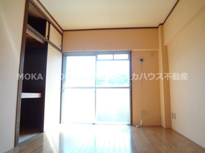 【和室】 | メゾンやすむろⅠ | 趣のある和室です