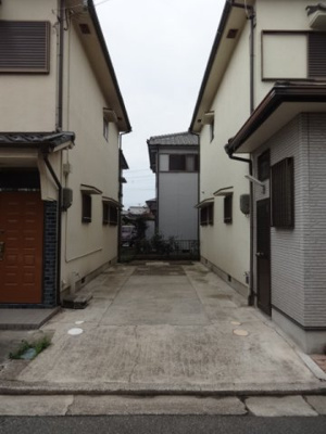 【駐車場】 | 播磨町西野添一戸建 | 普通者２台ＯＫ！