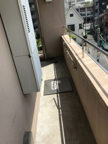 柿の木コートのバルコニー