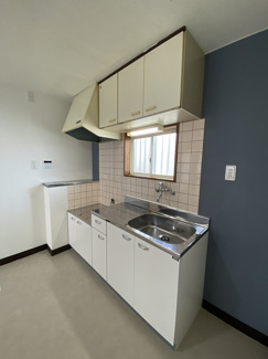 【キッチン】 | ミリオンハイツ